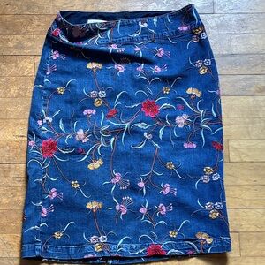Anthropologie- Maeve Denim Floral Embroidered Pencil Skirt